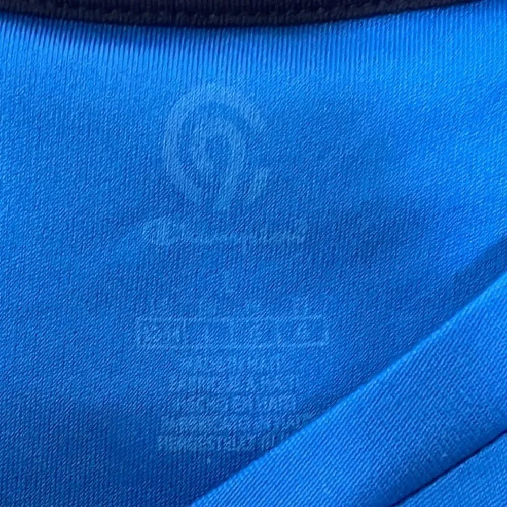 ❤️ CHAMPION Own The Game T-shirt Size L